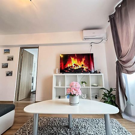 Sunrise Apartments City Center Bucharest Exterior photo