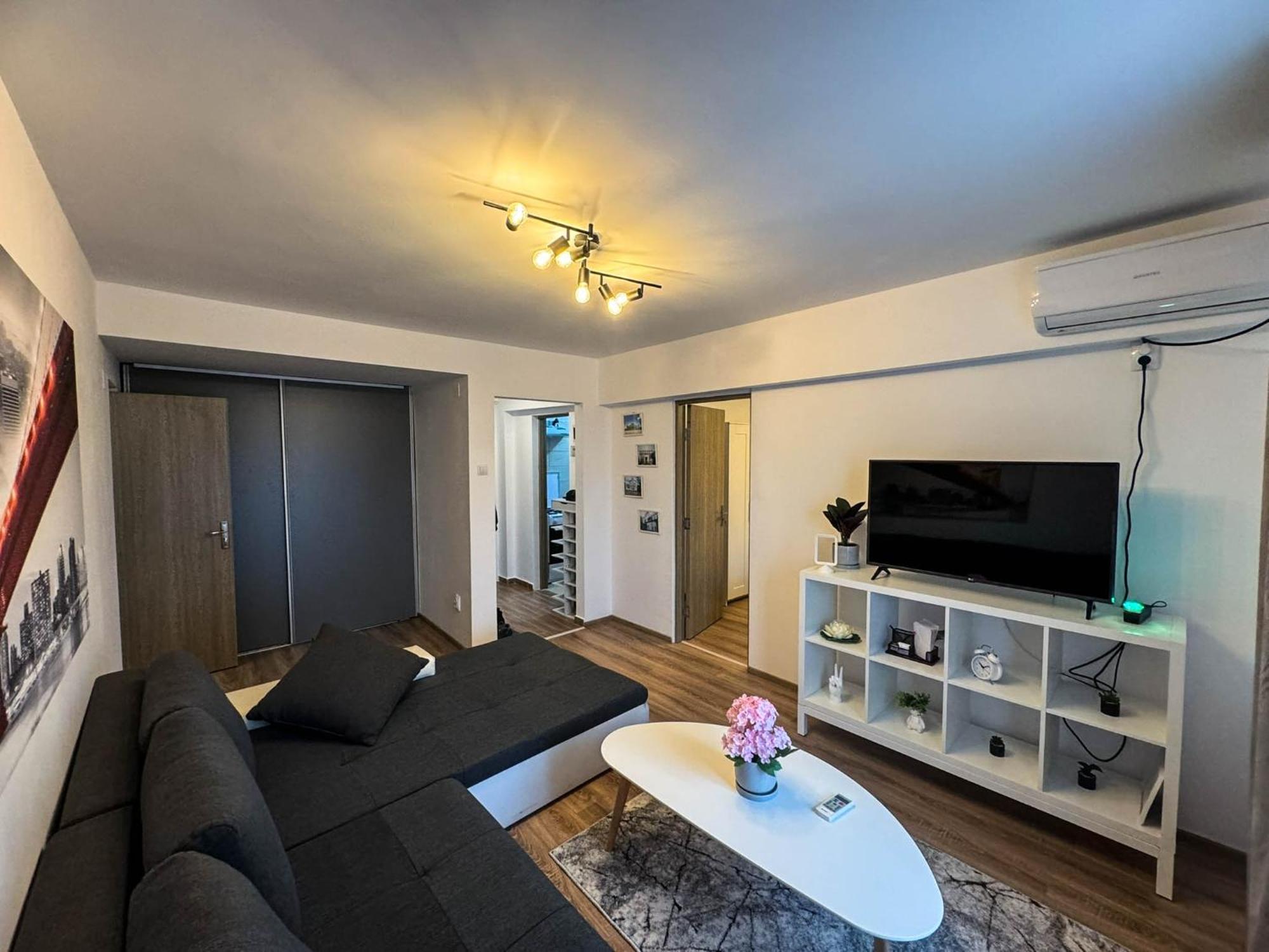 Sunrise Apartments City Center Bucharest Exterior photo